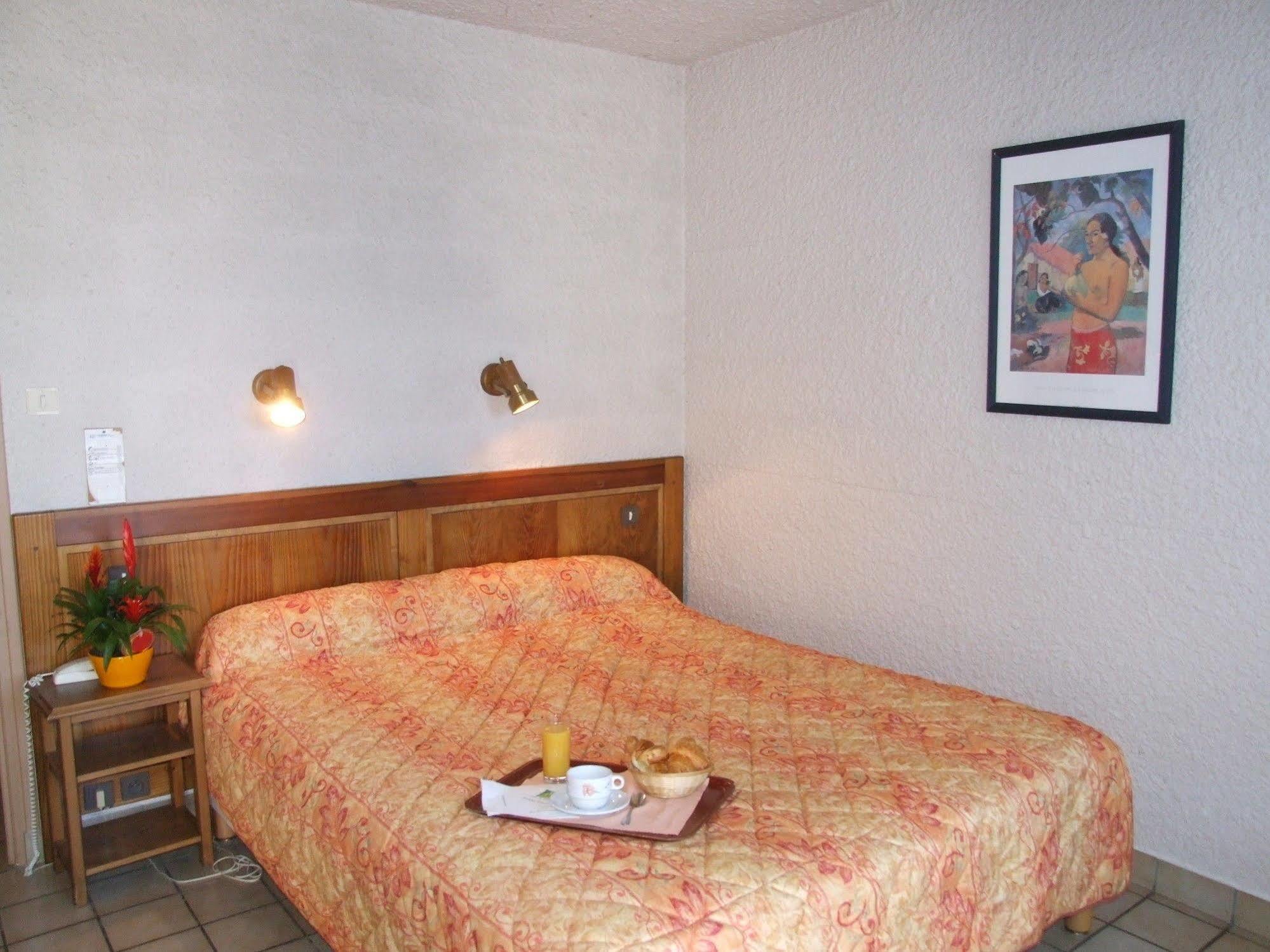 Hotel & Restaurant Azur La Freissinouse Luaran gambar